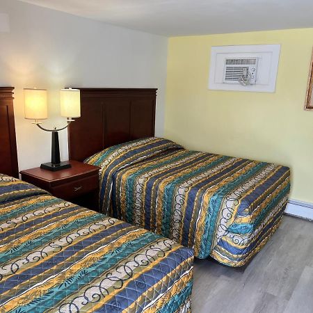 Budget Inn Motel Suites サマーズ・ポイント エクステリア 写真